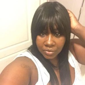 Meet your Posher, Cynthia